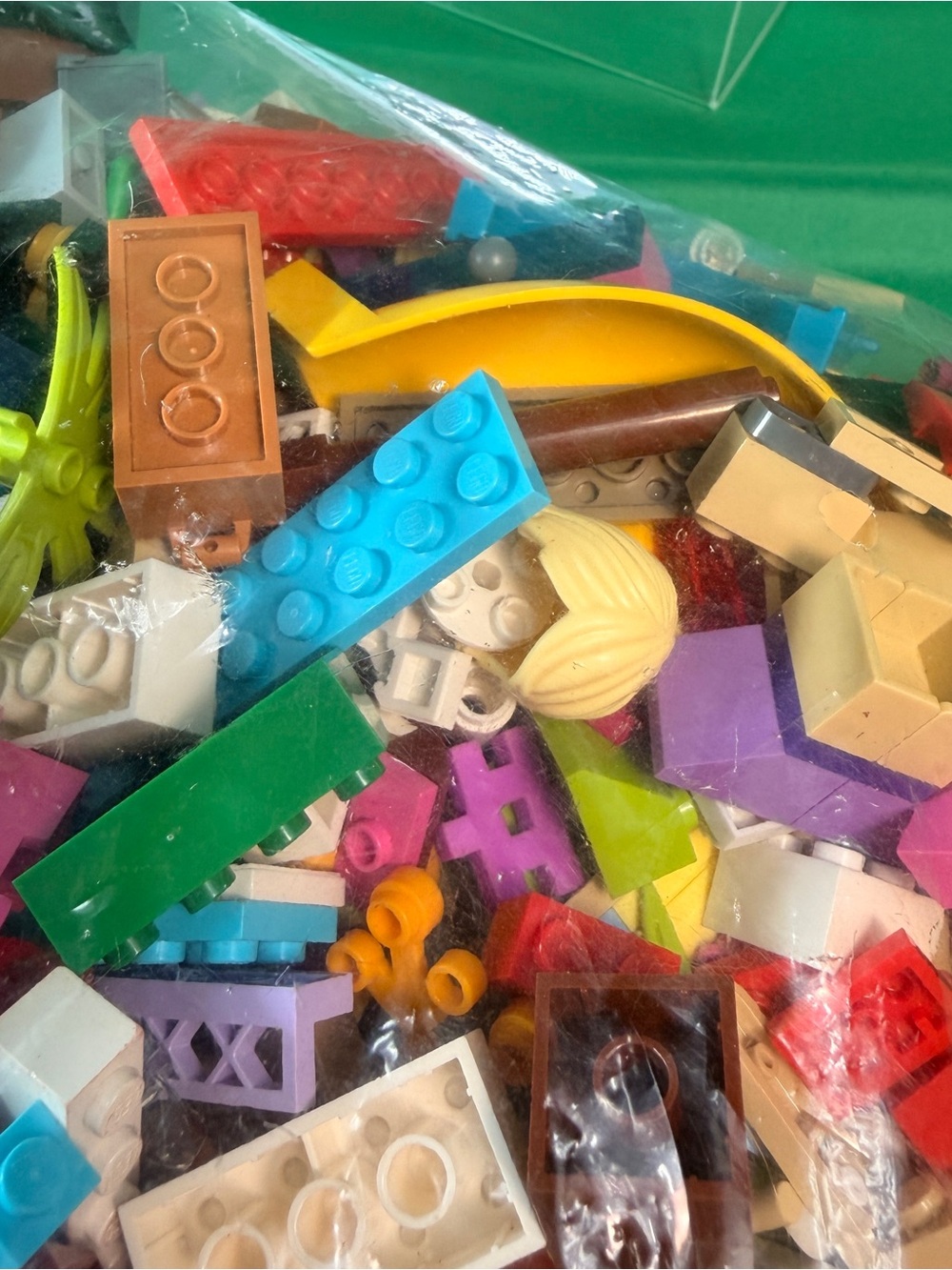 4lb Lego Bulk Lot: Assorted Bricks, Mini-figures used 4 Figure - Picture 3 of 15